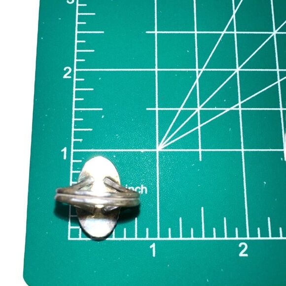 Vintage Sterling Native Mother of Pearl Ring 8 - Picture 7 of 7